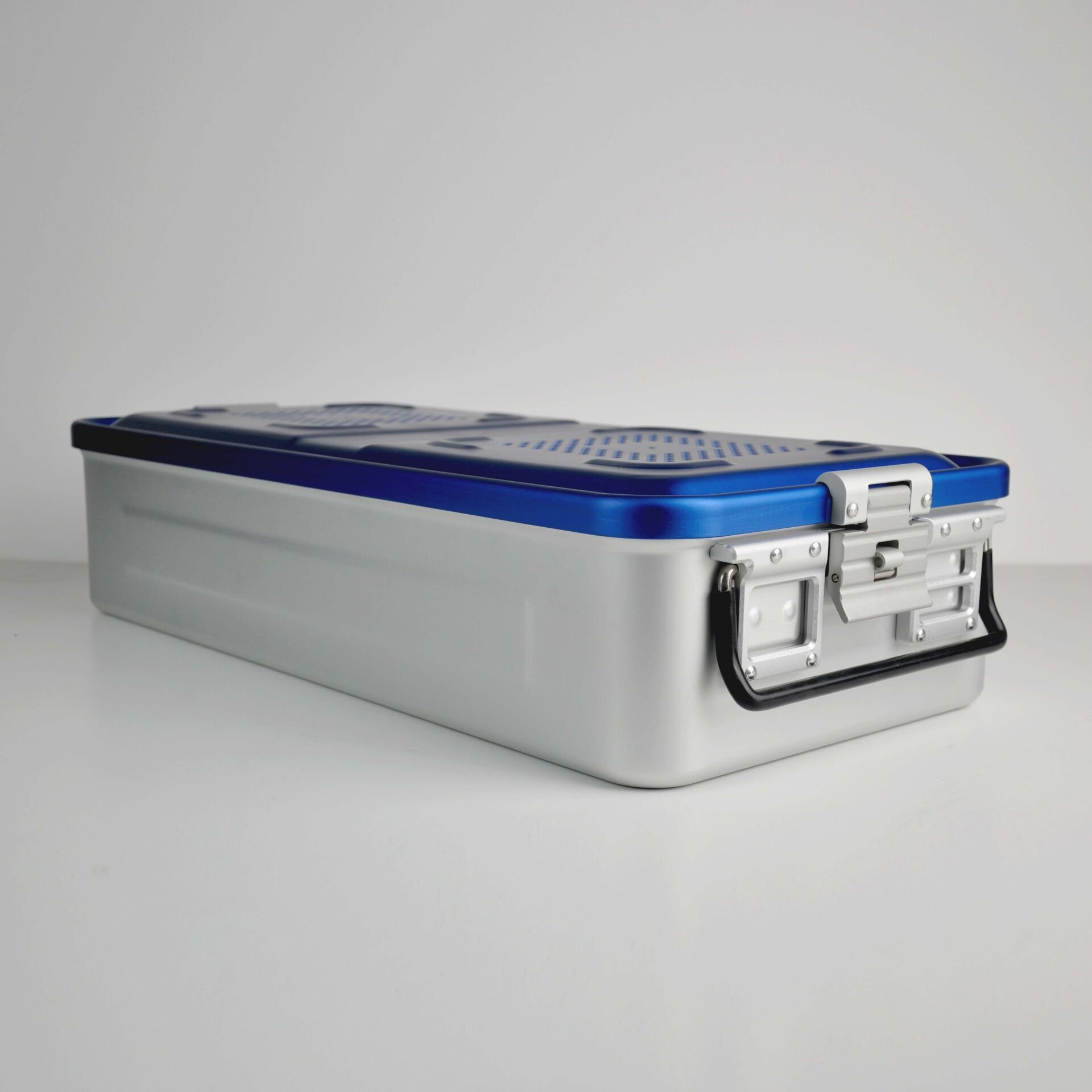 Tam boy Sterilizasyon Konteyner Mavi - 580X280X135