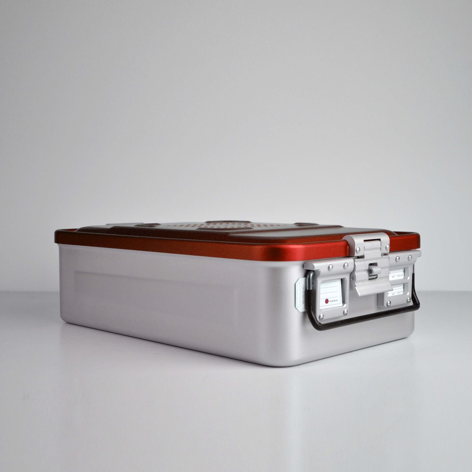 Orta Boy Sterilizasyon Konteyner Kırmızı - 465X280X135